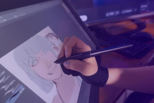 graphic-designer-drawing-on-tablet